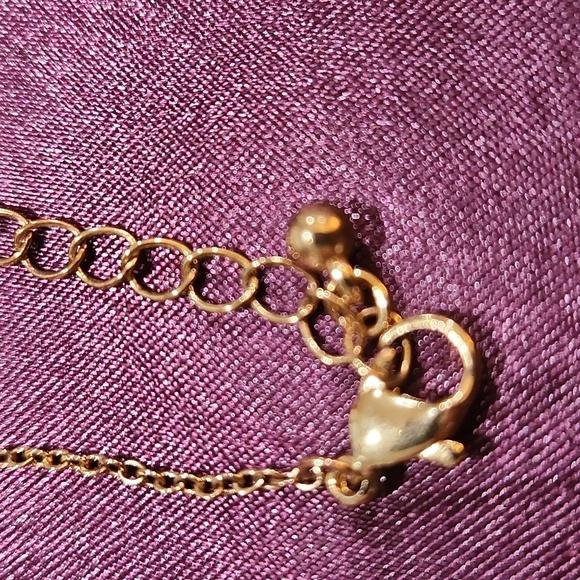 Elegant Gold Chain Necklace - Picture 5 of 5